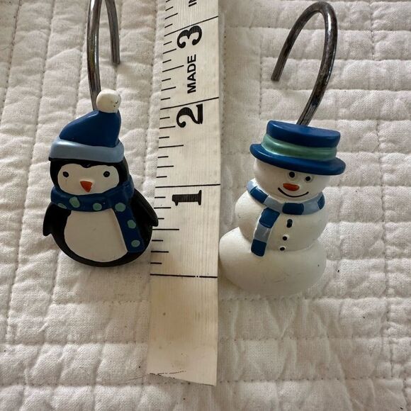 Holiday Shower Curtain Hooks Penguins Snowmen Set of 12 - Picture 7 of 8